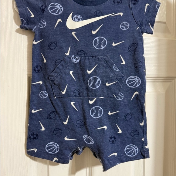 Nike Sports Romper - Picture 2 of 6